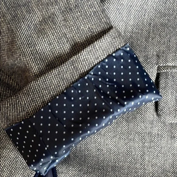 GAP Wool Blend Navy Uniform Academy Blazer with Polka Dot Lining - Picture 12 of 12